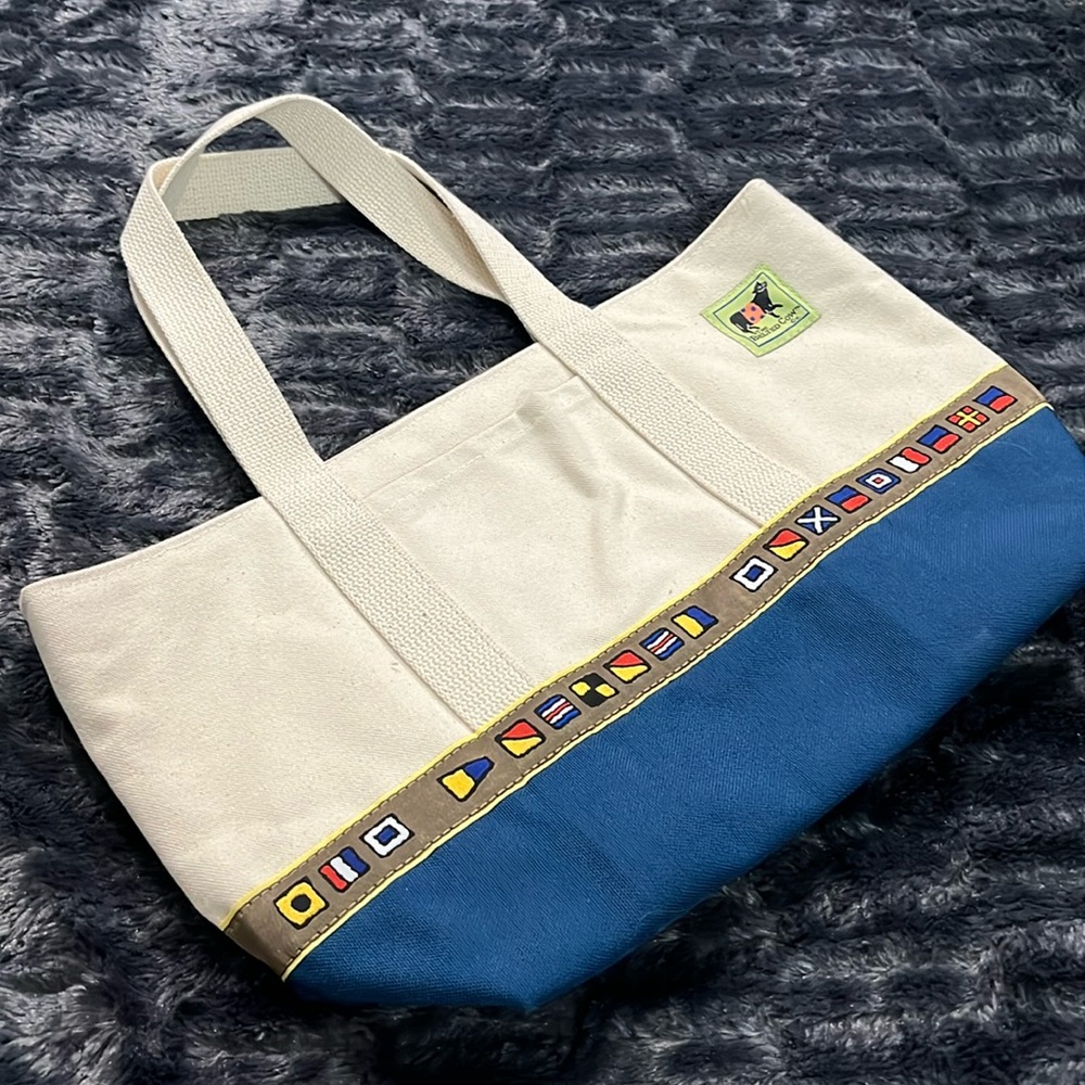 Belted Cow Tote - Maine.